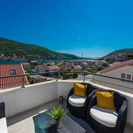 Aria & Dubrovnik